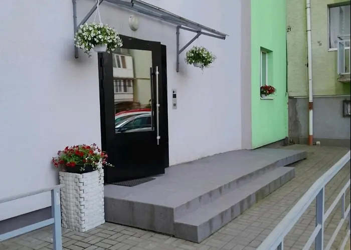 Apart Ugorska
